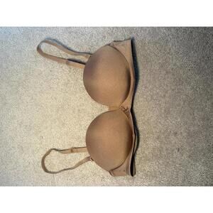 NWOT Skims Ultimate Push Up Strapless Bra Color Jasper Size 32B